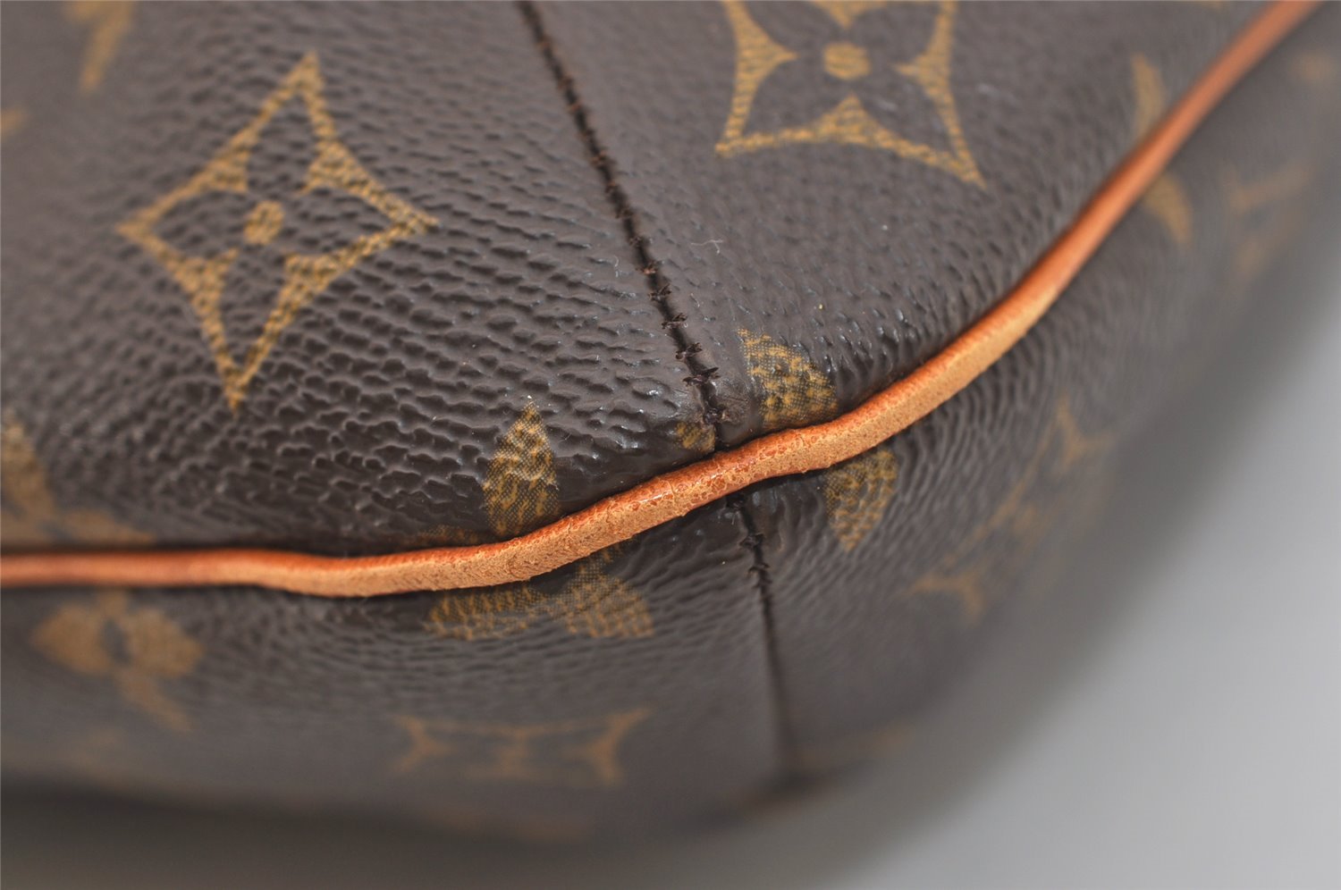 Authentic Louis Vuitton Monogram Musette Shoulder Cross Body Bag M51256 LV 5383J