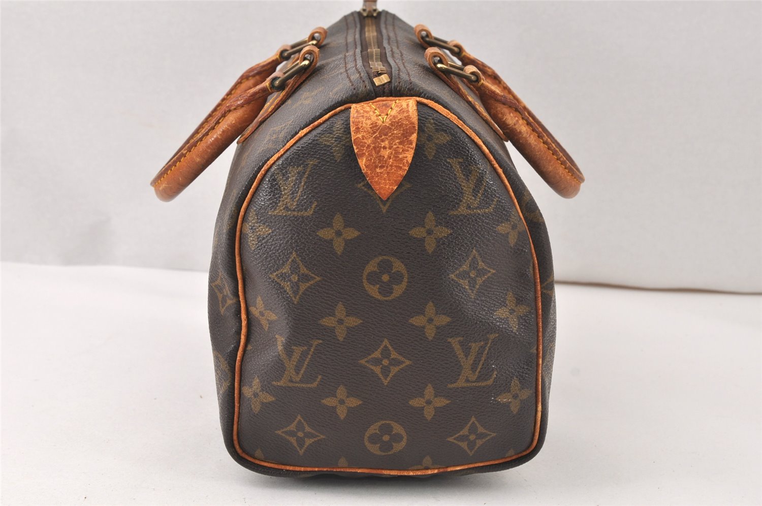 Authentic Louis Vuitton Monogram Speedy 25 Boston Hand Bag M41528 LV 5383K