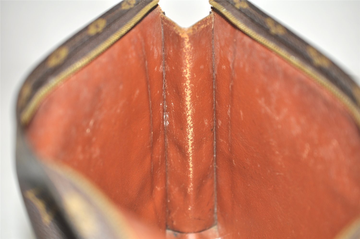 Auth Louis Vuitton Monogram Poche Toilette 26 Cosmetics Pouch Old Model LV 5386K