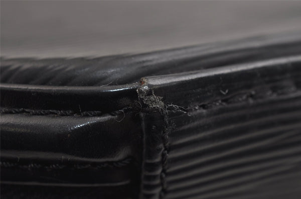 Authentic Louis Vuitton Epi Cannes Cosmetic Hand Bag Purse Black M48032 LV 5393J