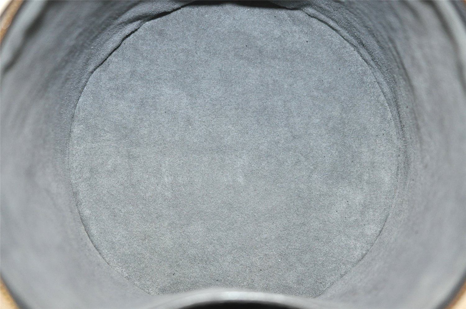 Authentic Louis Vuitton Epi Cannes Cosmetic Hand Bag Purse Black M48032 LV 5393J