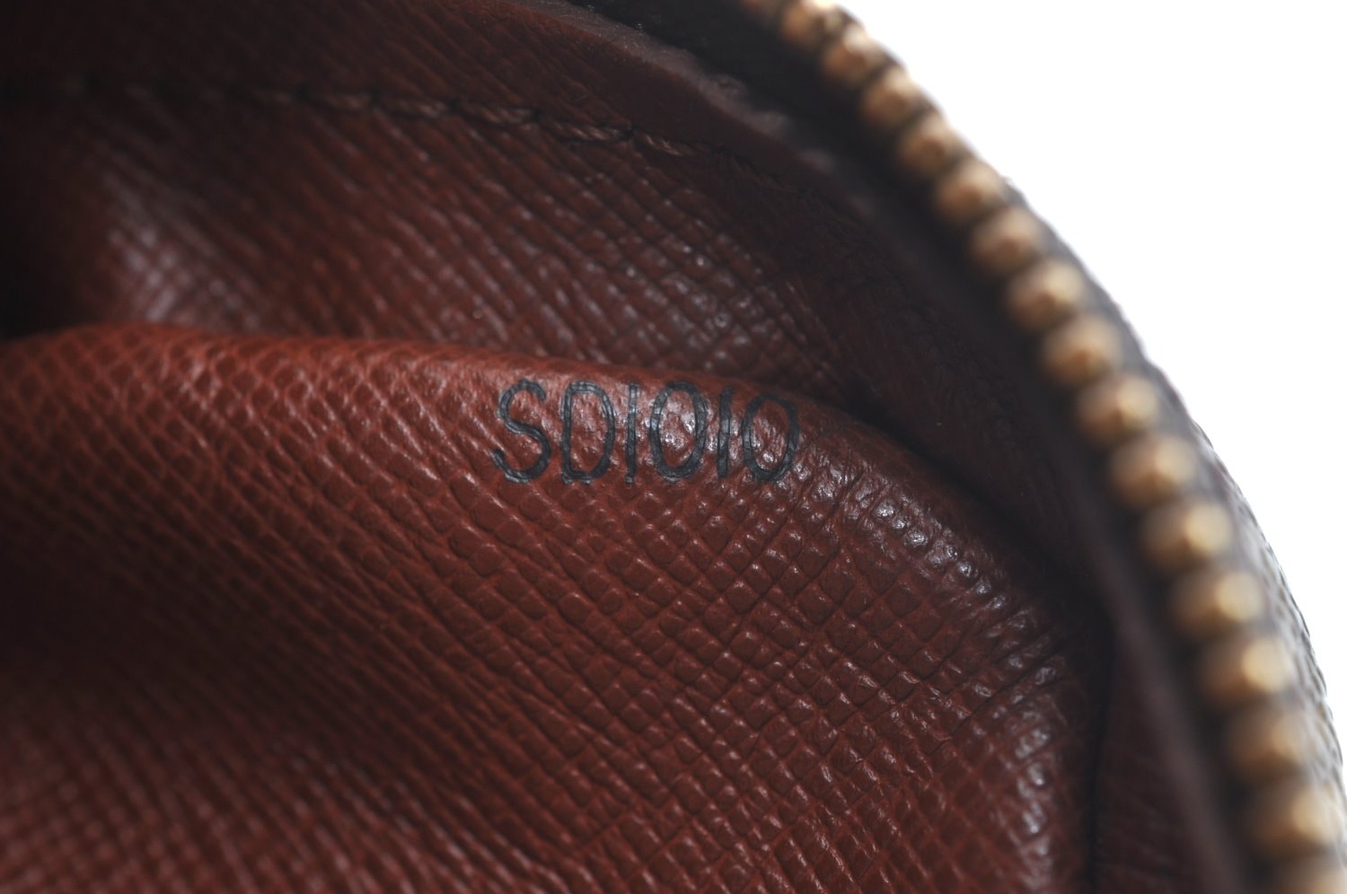 Authentic Louis Vuitton Monogram Amazone Shoulder Cross Body Bag M45236 LV 5395G