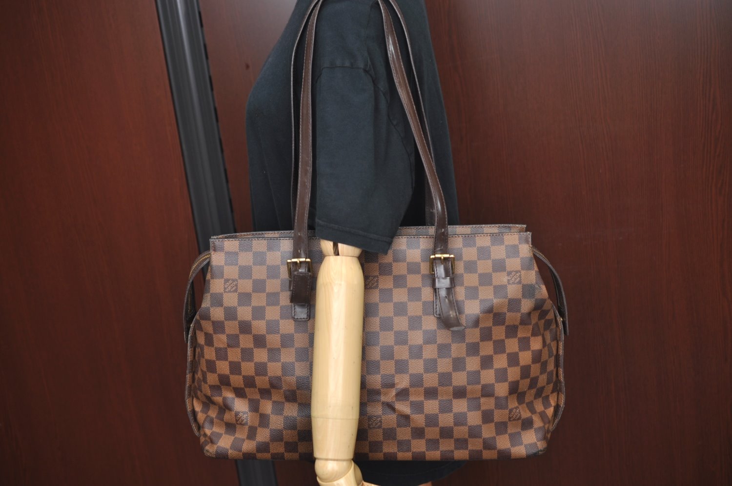 Authentic Louis Vuitton Damier Chelsea Shoulder Tote Bag N51119 LV 5398J