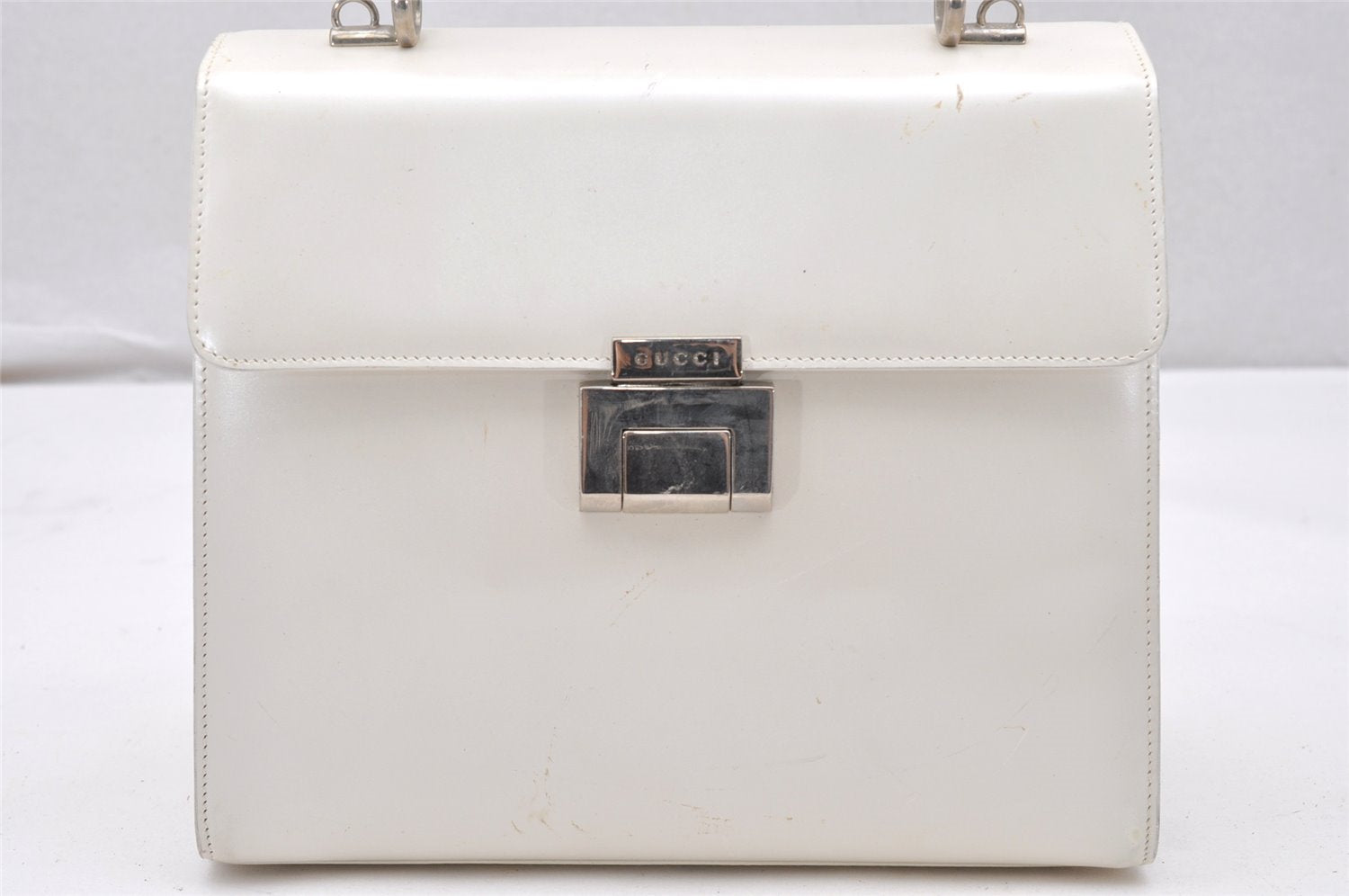 Authentic GUCCI Vintage 2Way Shoulder Hand Bag Purse Enamel White Junk 5398K