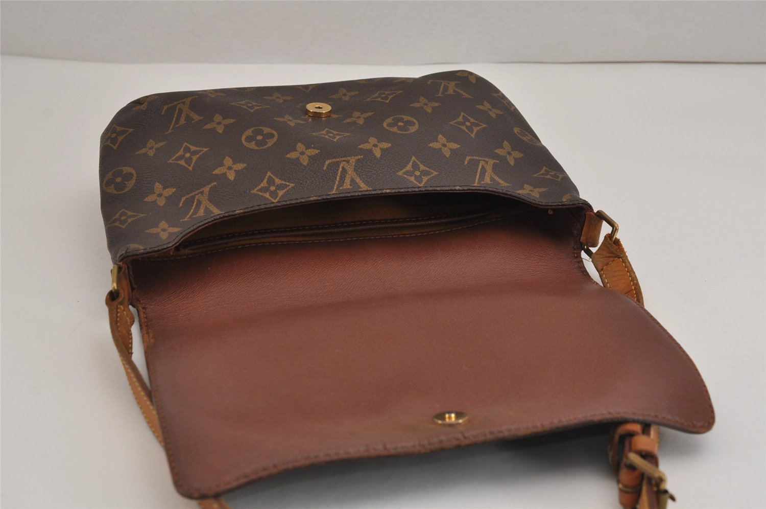 Authentic Louis Vuitton Monogram Musette Tango Shoulder Bag M51257 LV 5400J