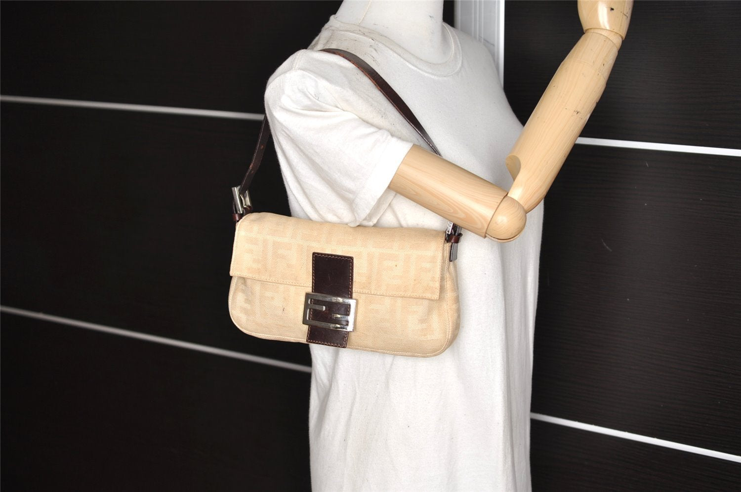 Authentic FENDI Zucca Mamma Baguette Shoulder Bag Canvas Leather Beige 5405K