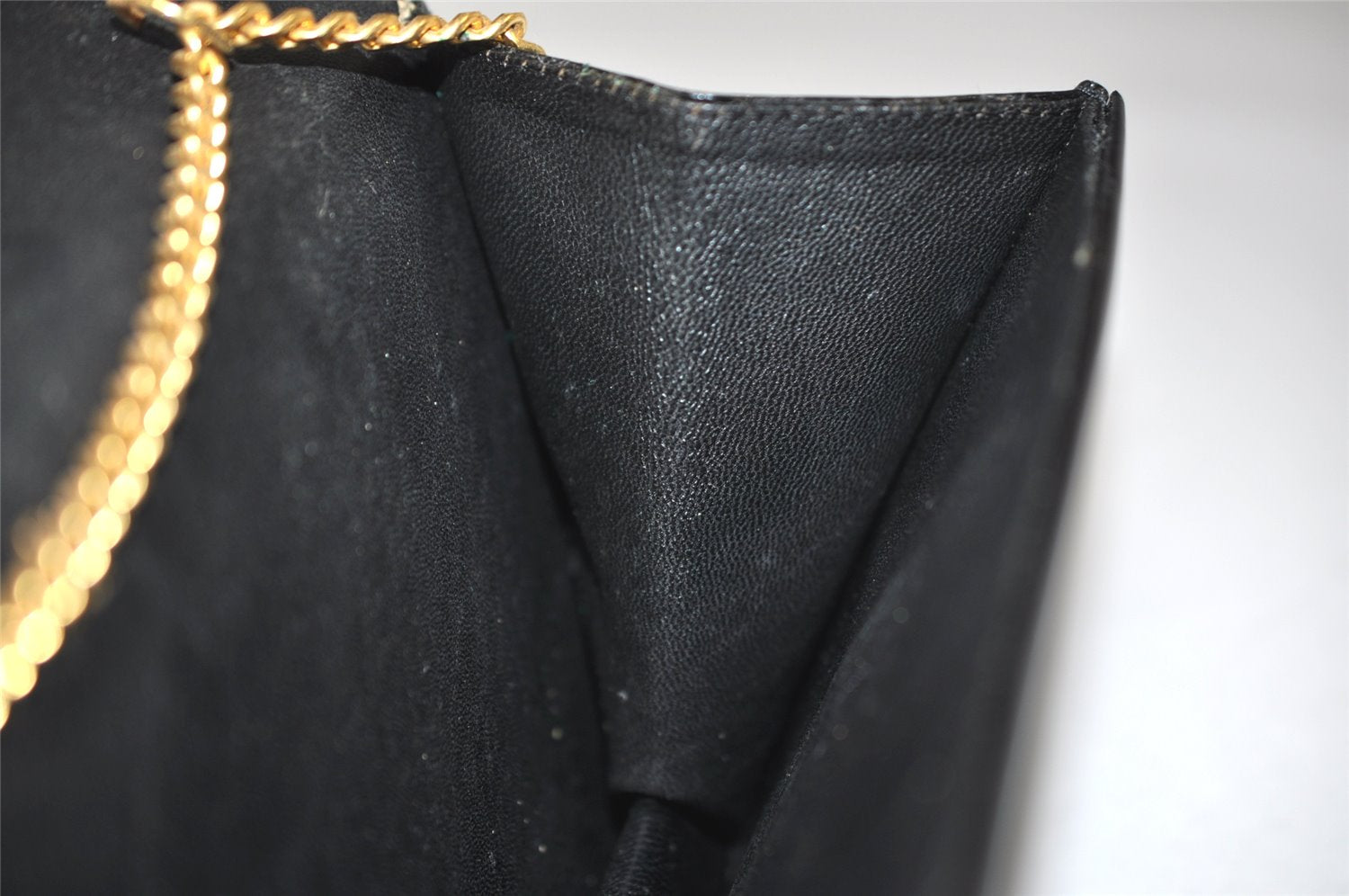Authentic Christian Dior Vintage Chain Shoulder Bag Purse Enamel Black CD 5408K