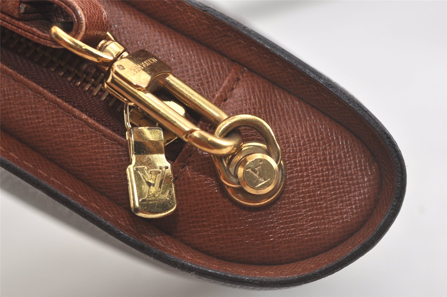 Authentic Louis Vuitton Monogram Orsay Clutch Hand Bag Purse M51790 LV 5409K