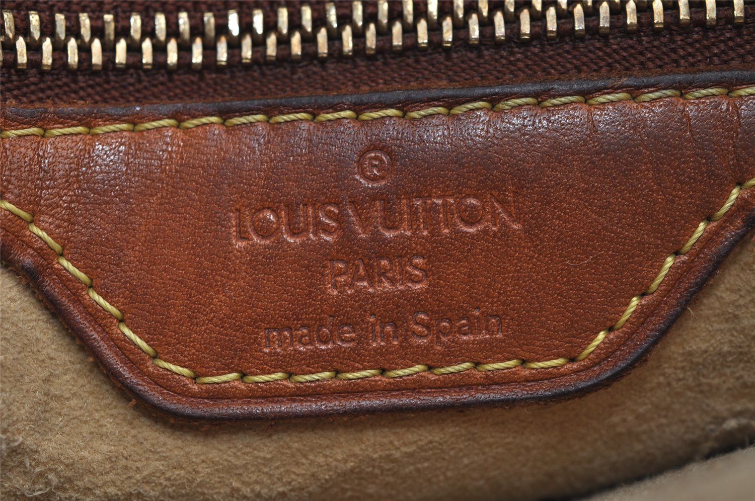 Authentic Louis Vuitton Monogram Looping GM Shoulder Bag M51145 LV 5411I
