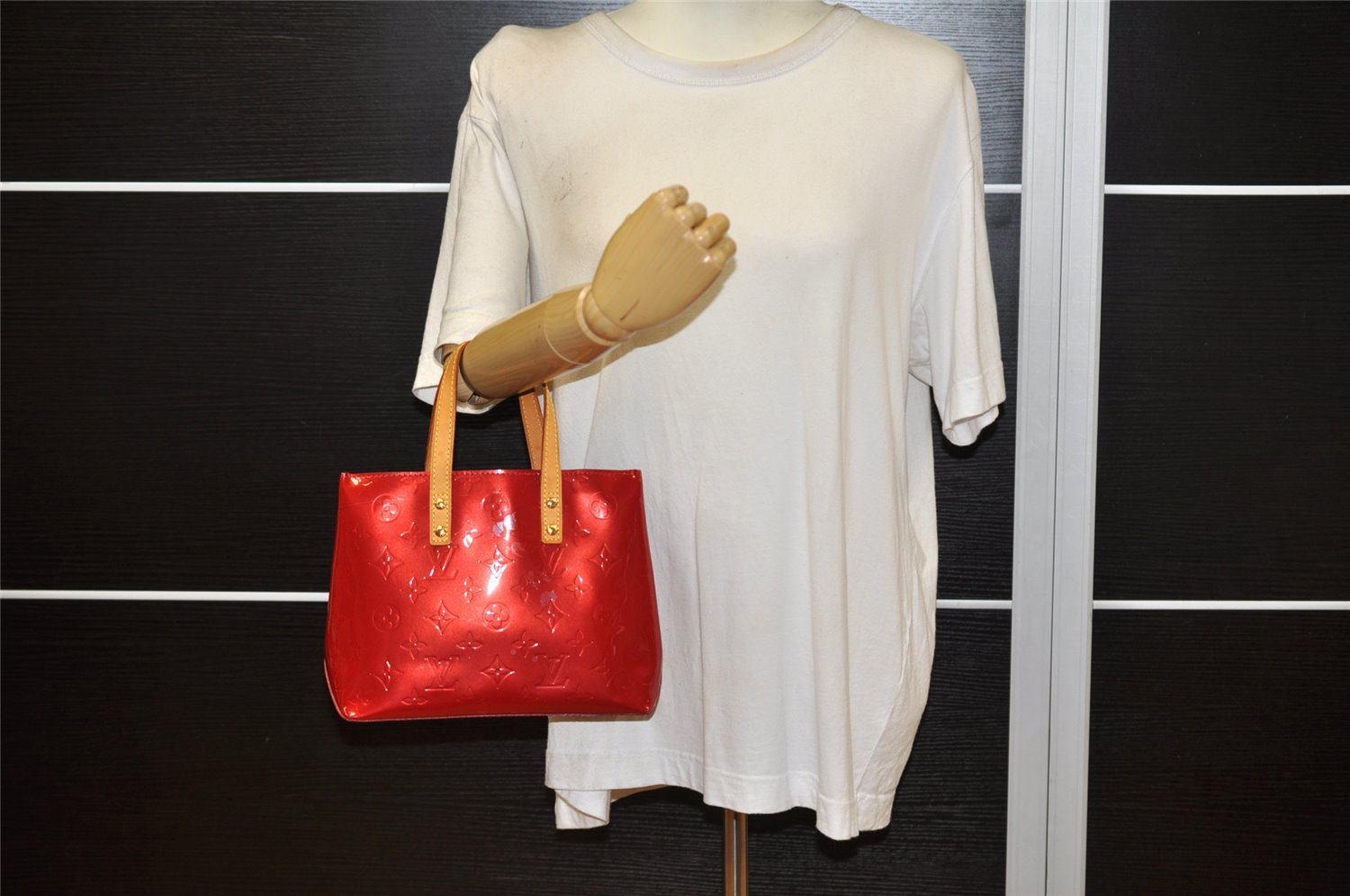 Authentic Louis Vuitton Vernis Reade PM Hand Bag Red M91088 LV 5412K