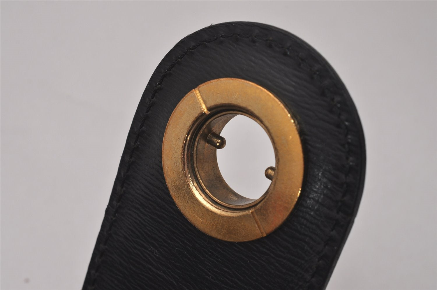 Authentic Louis Vuitton Epi Capucines Shoulder Cross Bag Black M52342 LV 5415I