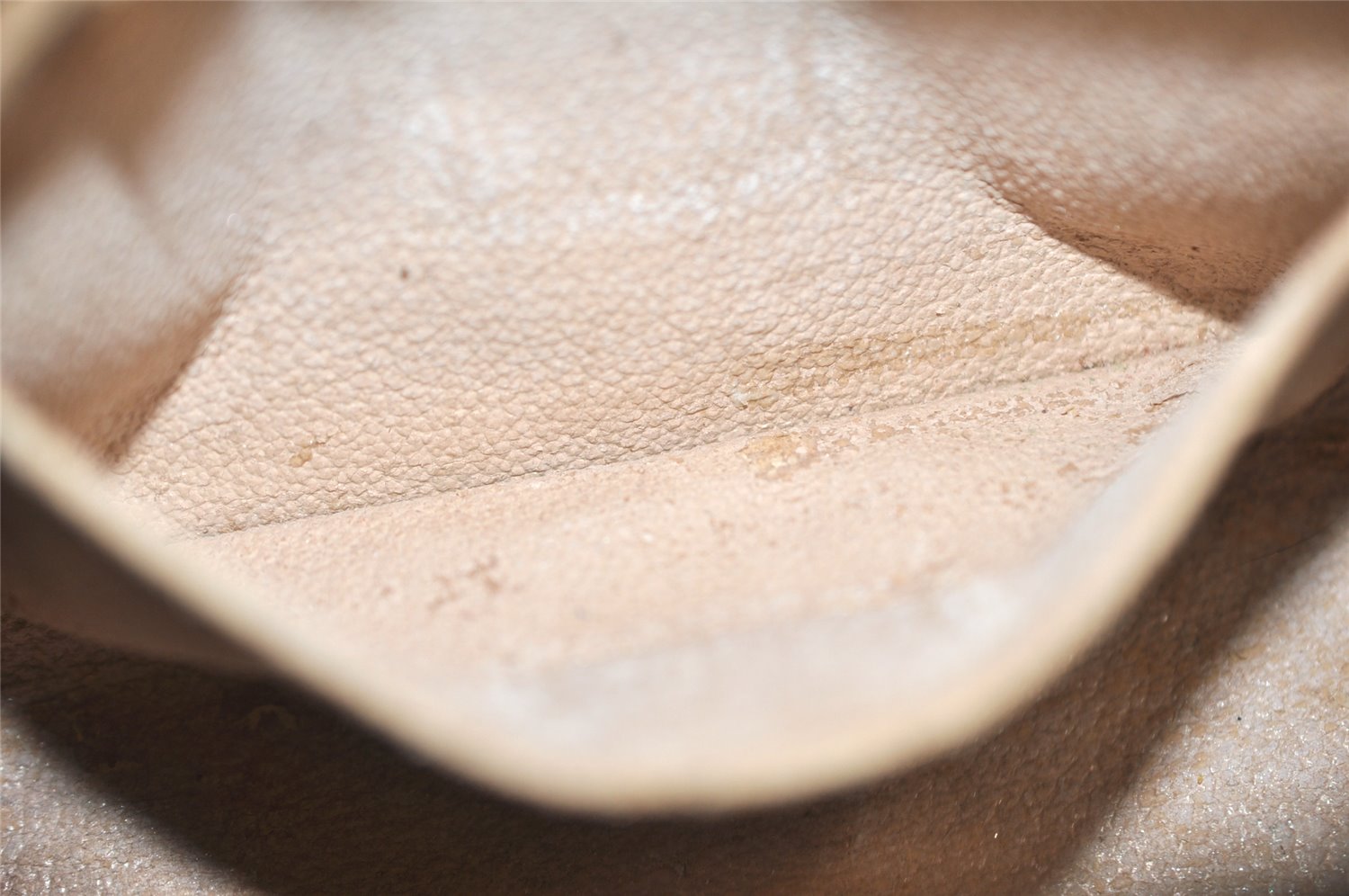 Authentic Louis Vuitton Monogram Pochette Cosmetic Pouch M47515 LV Junk 5415K