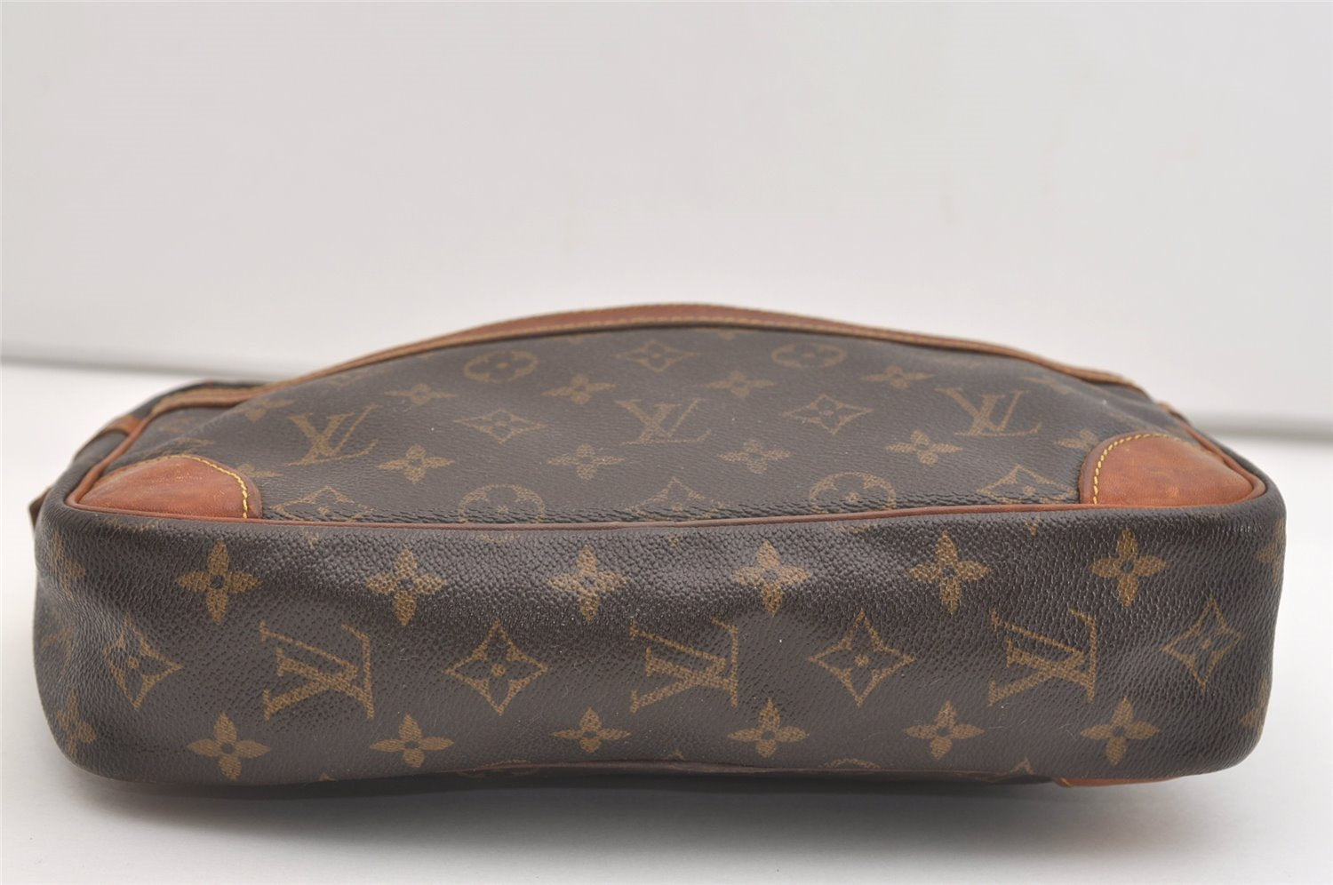 Authentic Louis Vuitton Monogram Compiegne 28 Clutch Hand Bag M51845 LV 5416J