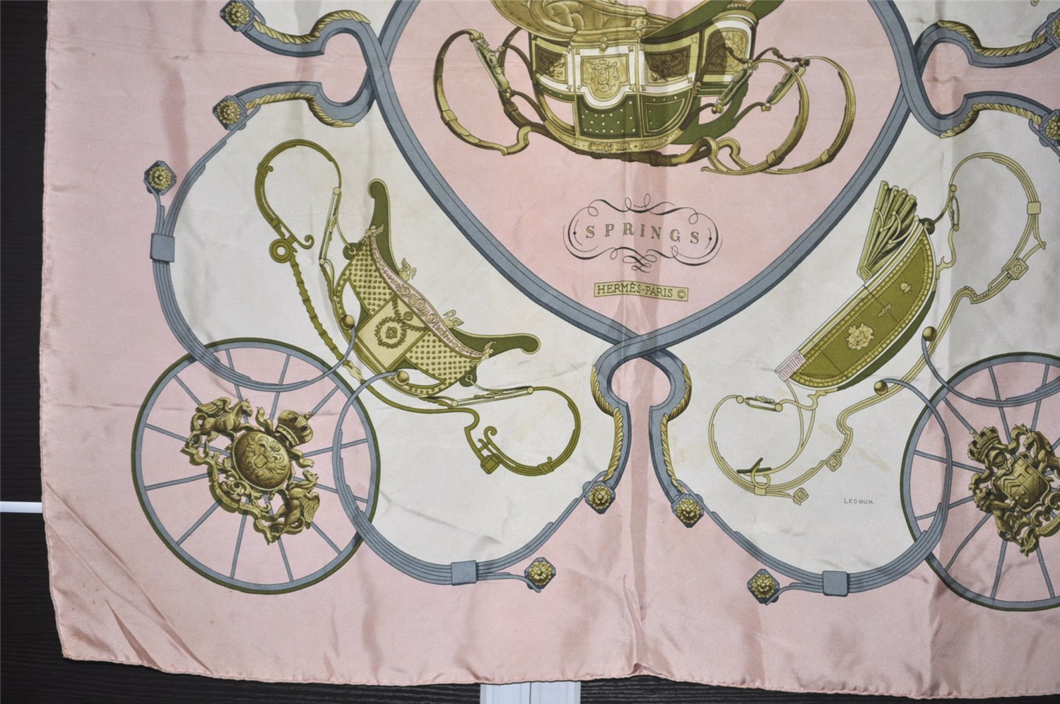 Authentic HERMES Carre 90 Scarf 