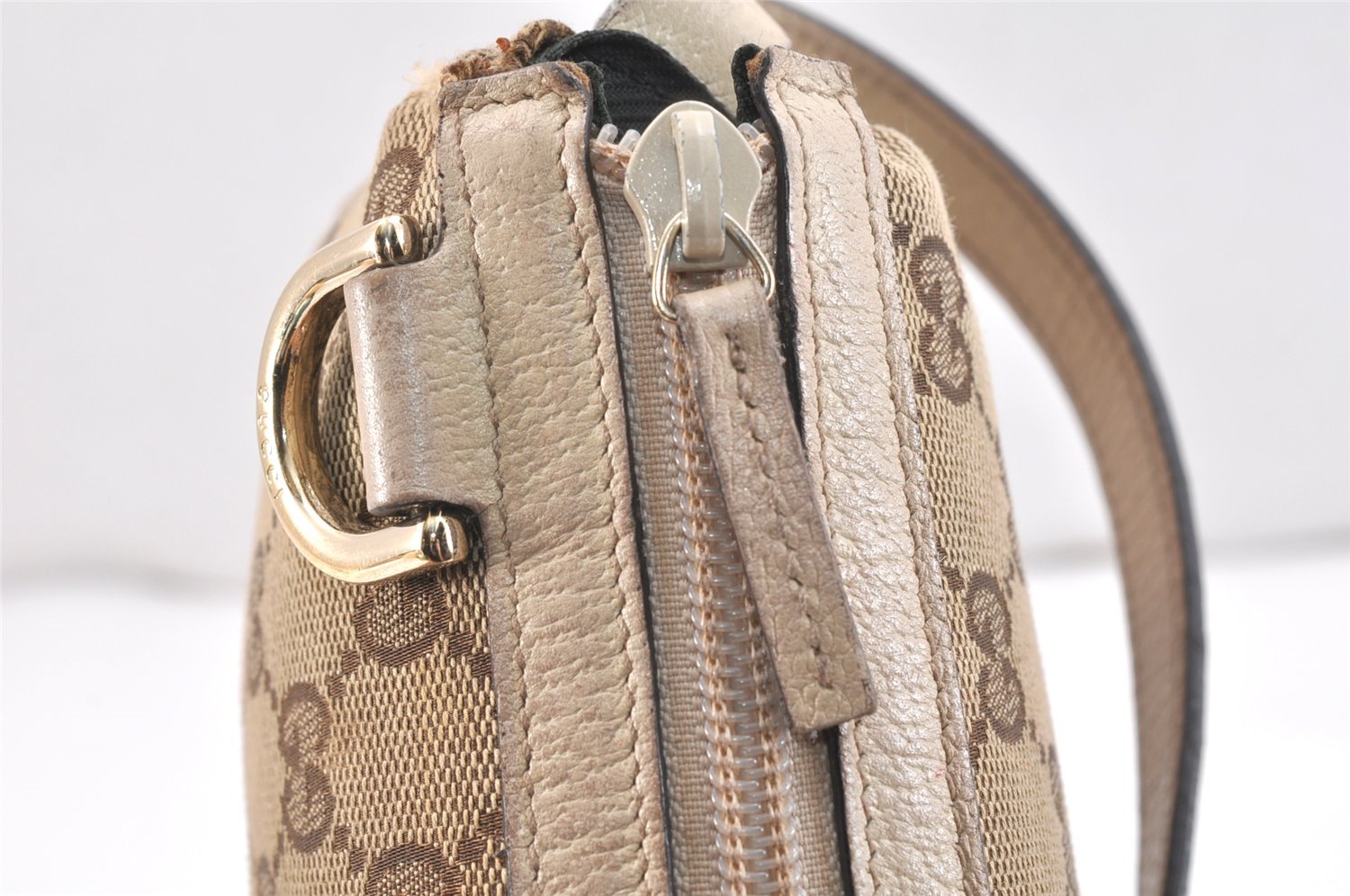 Authentic GUCCI Abbey Hand Bag Pouch Purse GG Canvas Leather 145750 Brown 5419K