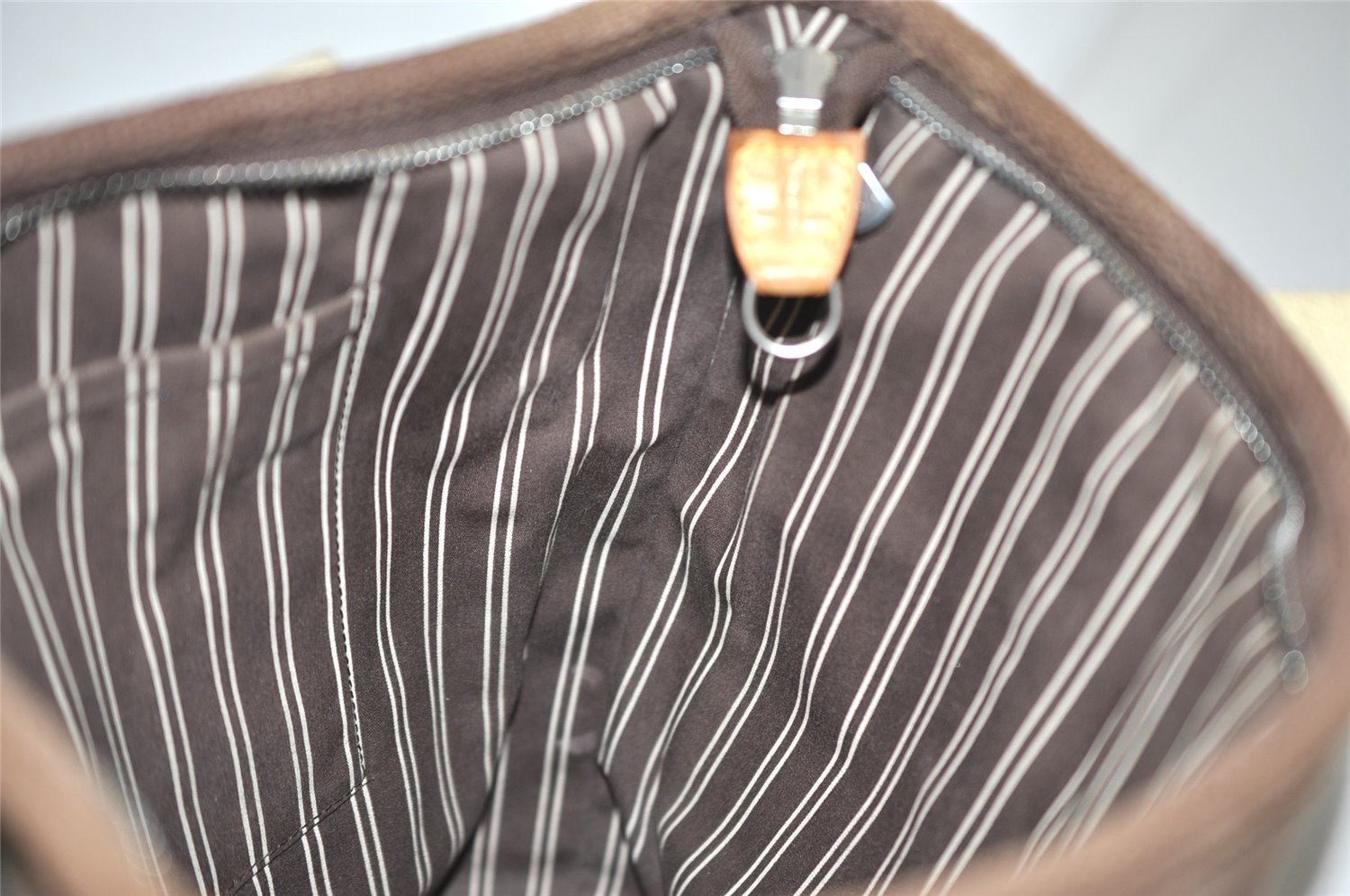 Authentic Louis Vuitton Antigua Cabas MM Tote Bag Brown White M80663 LV 5421J