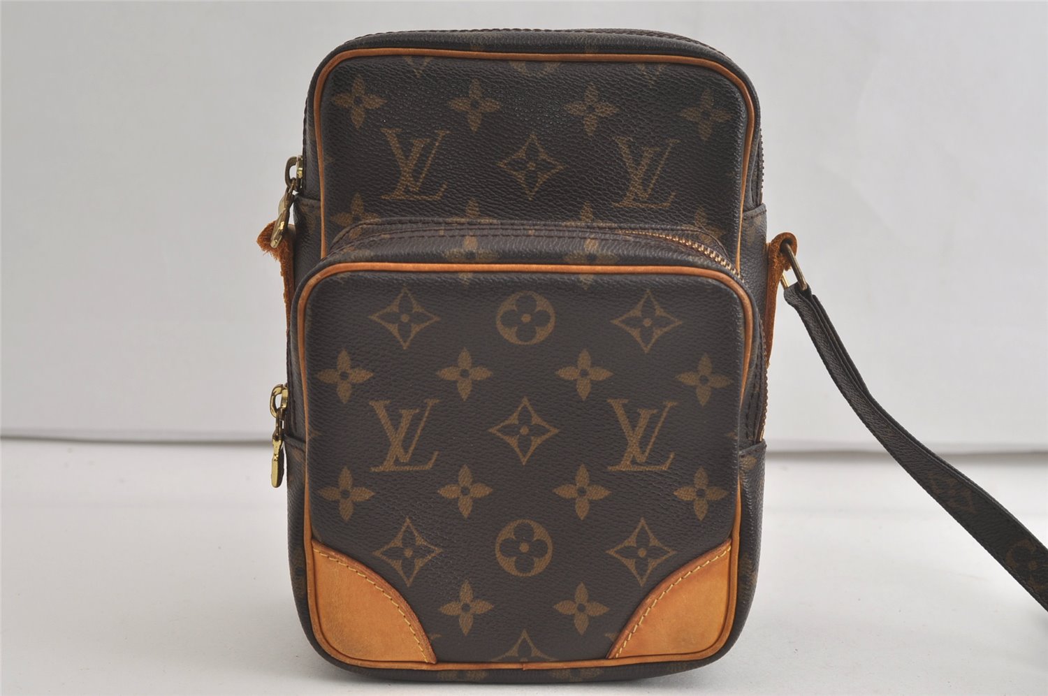 Authentic Louis Vuitton Monogram Amazone Shoulder Cross Bag M45236 LV Junk 5421K