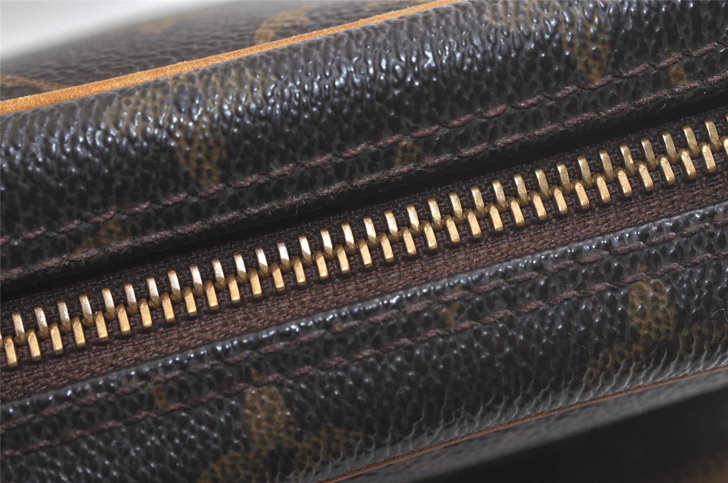 Authentic Louis Vuitton Monogram Amazone Shoulder Cross Bag M45236 LV Junk 5421K