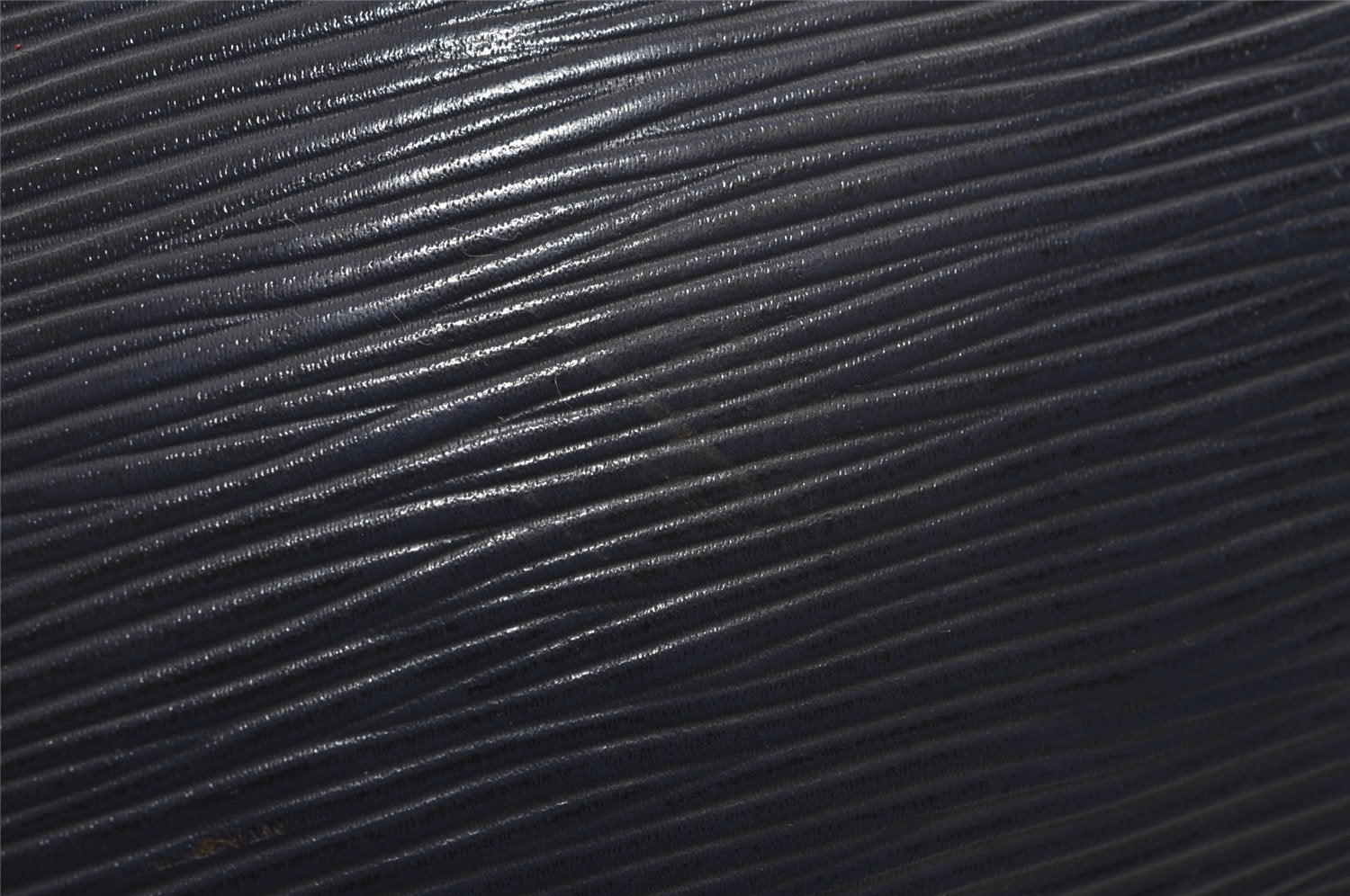 Authentic Louis Vuitton Epi Poche Toilette 26 Cosmetics Pouch M41367 Blue 5422J