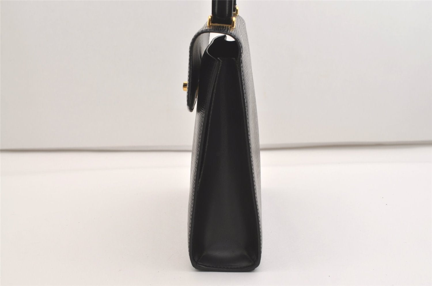 Authentic Louis Vuitton Epi Malesherbes Hand Bag Purse Black M52372 LV 5425J