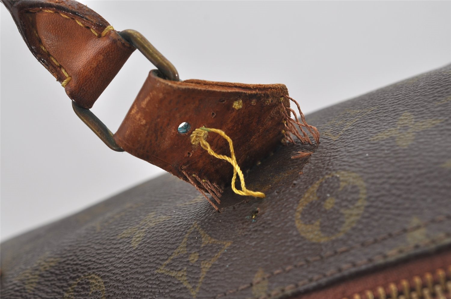Authentic Louis Vuitton Monogram Speedy 30 Hand Boston Bag Old Model LV 5435I