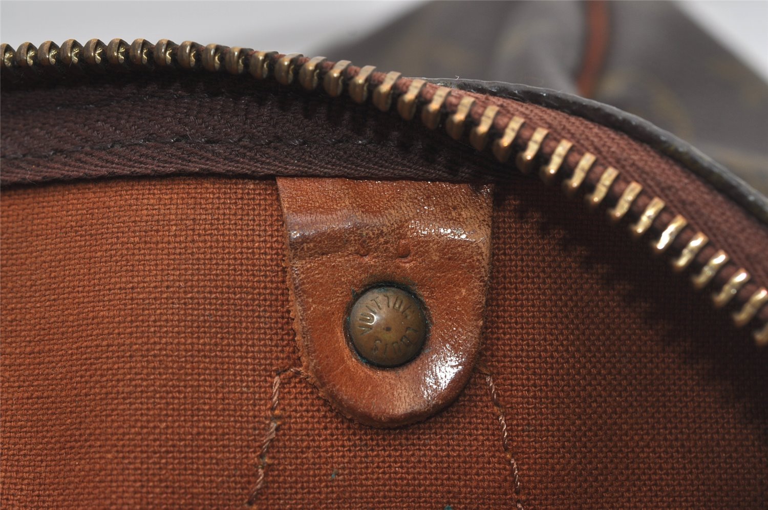 Authentic Louis Vuitton Monogram Speedy 30 Hand Boston Bag Old Model LV 5435I