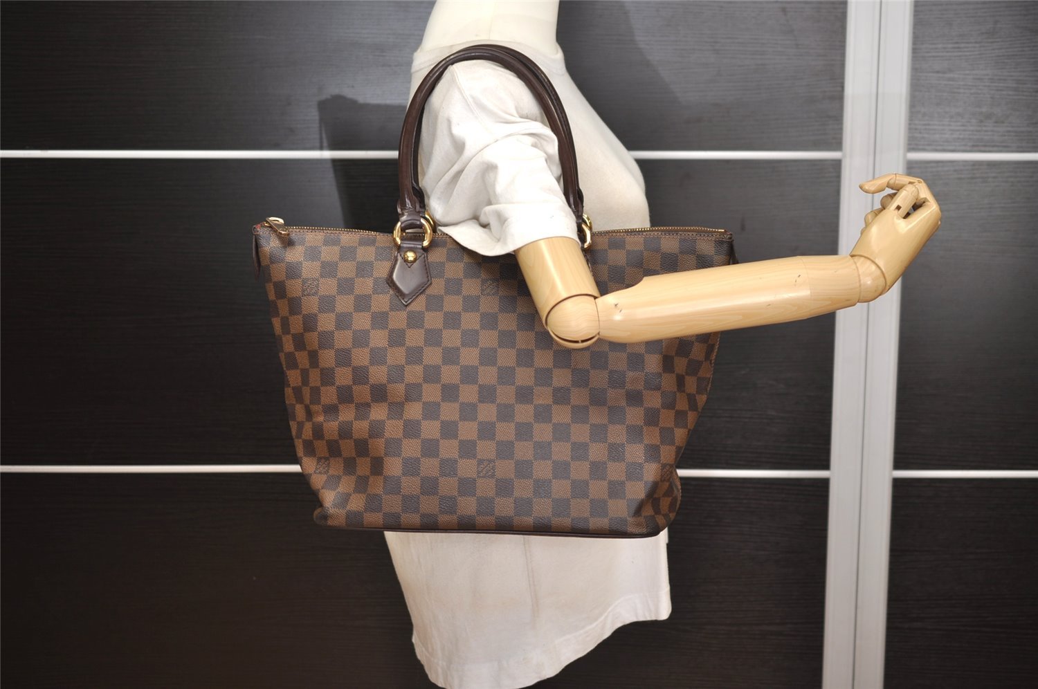 Authentic Louis Vuitton Damier Saleya MM Shoulder Tote Bag N51182 LV 5440J