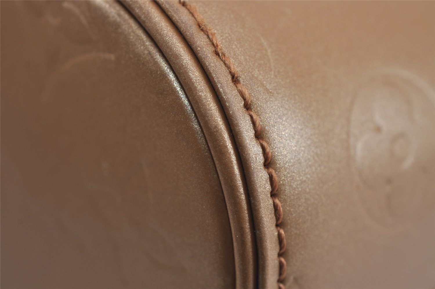 Auth Louis Vuitton Monogram Mat Sutter Shoulder Cross Bag Gold M55167 LV 5446J