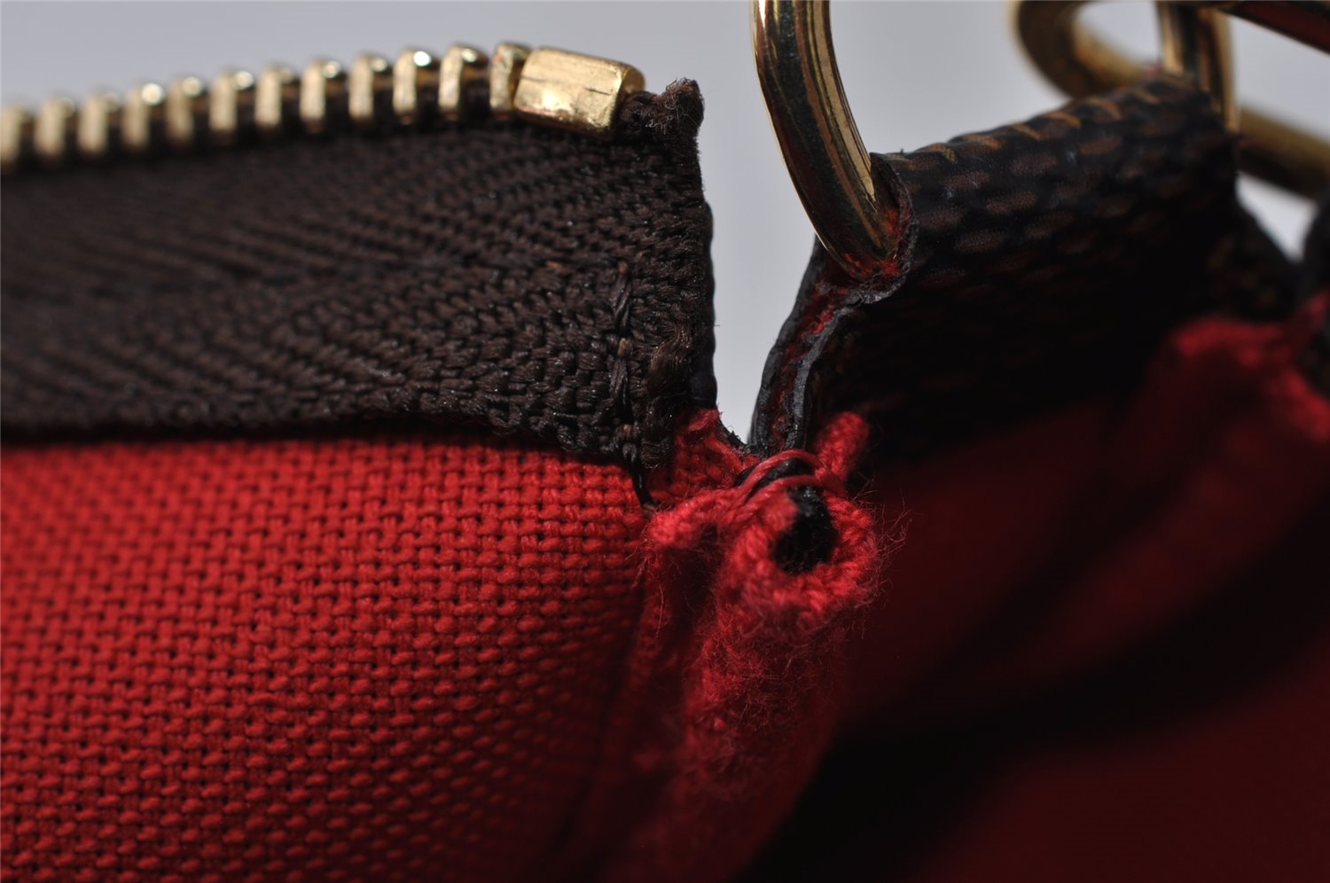 Authentic Louis Vuitton Damier Pochette Accessoires Pouch Purse N51985 LV 5449I