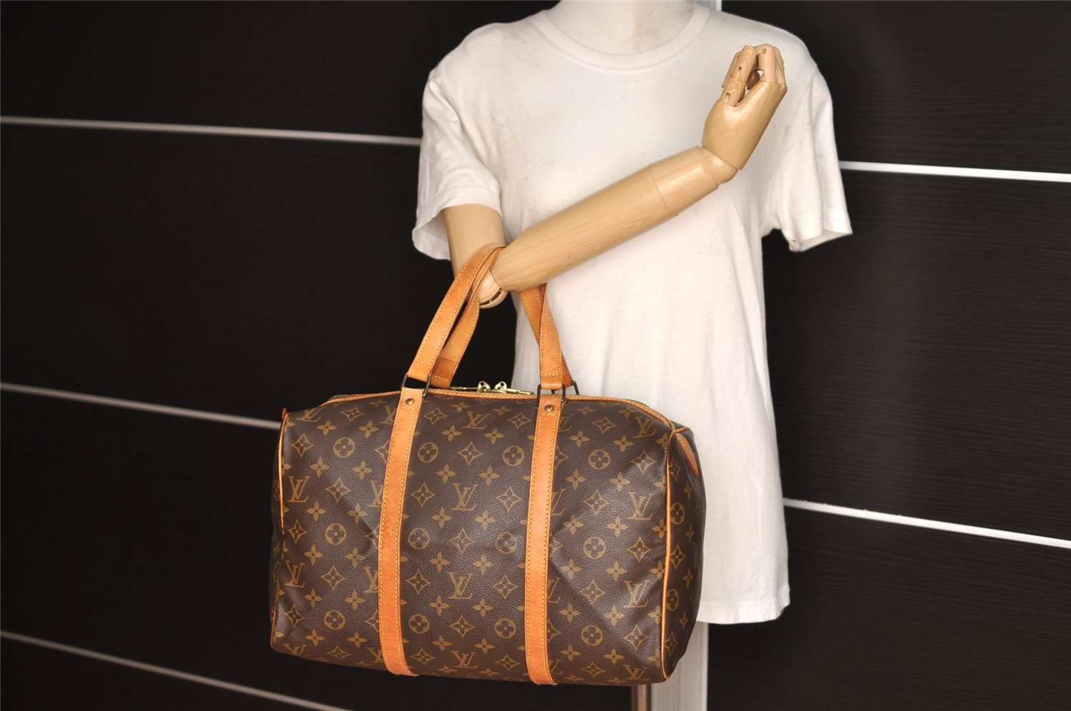 Authentic Louis Vuitton Monogram Sac Souple 35 Hand Boston Bag M41626 LV 5455I