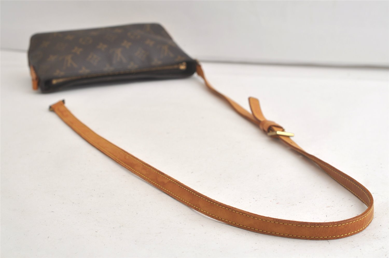 Authentic Louis Vuitton Monogram Trotteur Shoulder Cross Bag M51240 Junk 5455K