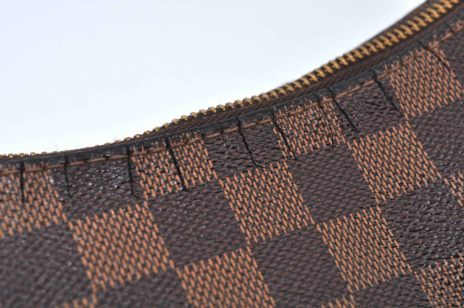 Authentic Louis Vuitton Damier Bloomsbury PM Shoulder Cross Bag N42251 LV 5456I