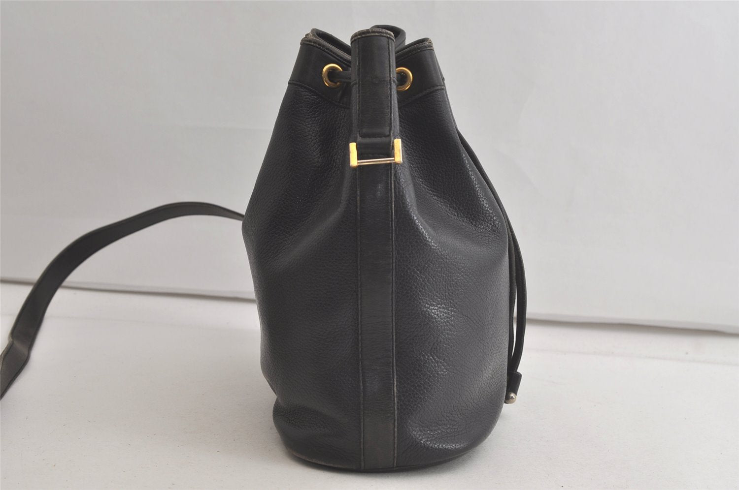 Authentic Christian Dior Shoulder Drawstring Bag Purse Leather Black Junk 5460K