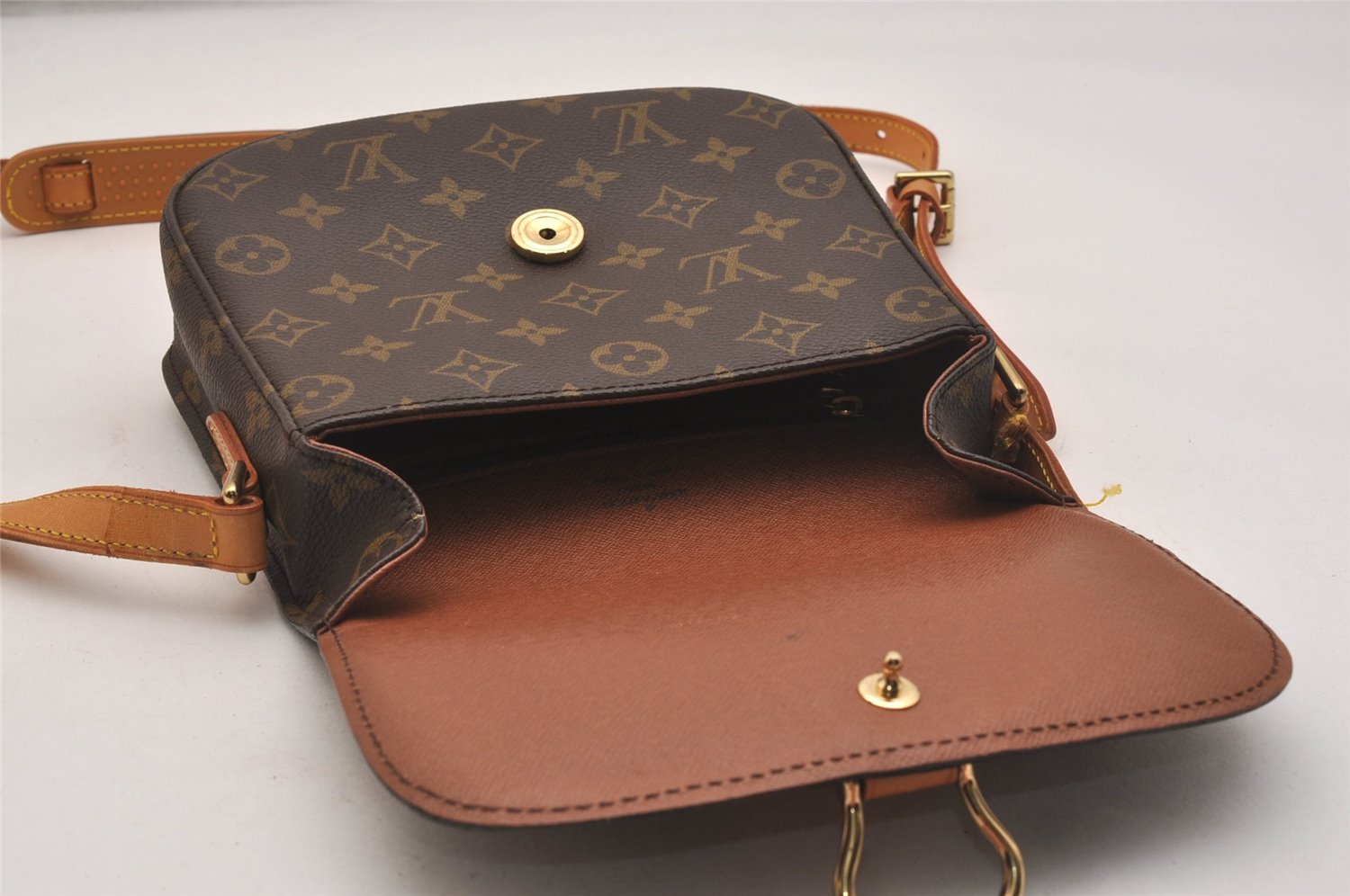 Authentic Louis Vuitton Monogram Saint Cloud MM M51243 Shoulder Bag Junk 5462J