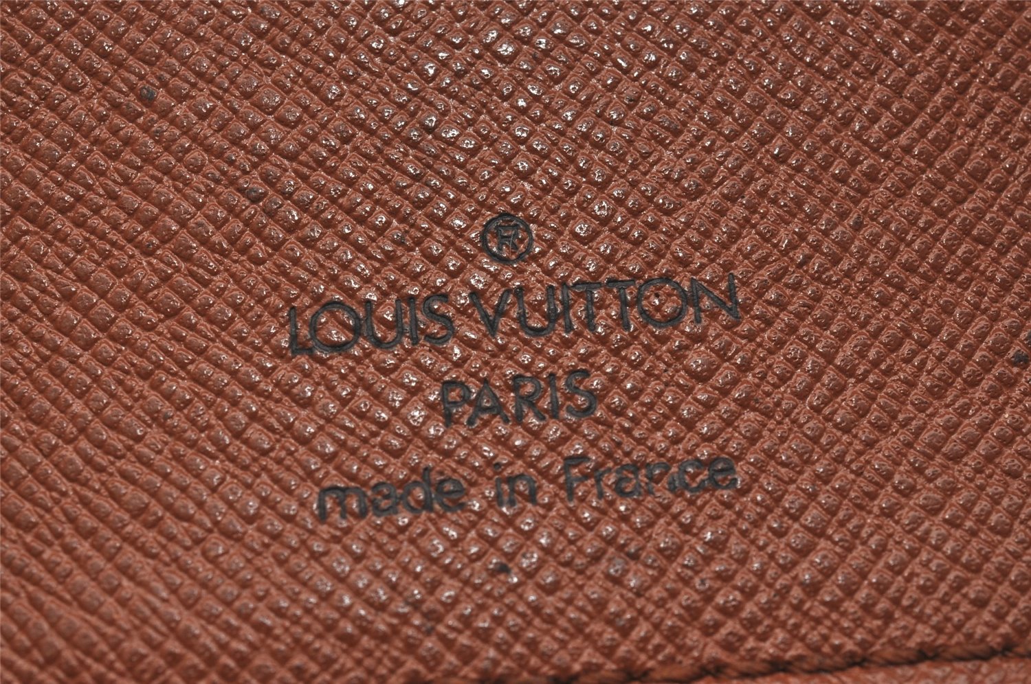 Authentic Louis Vuitton Monogram Saint Cloud MM M51243 Shoulder Bag Junk 5462J