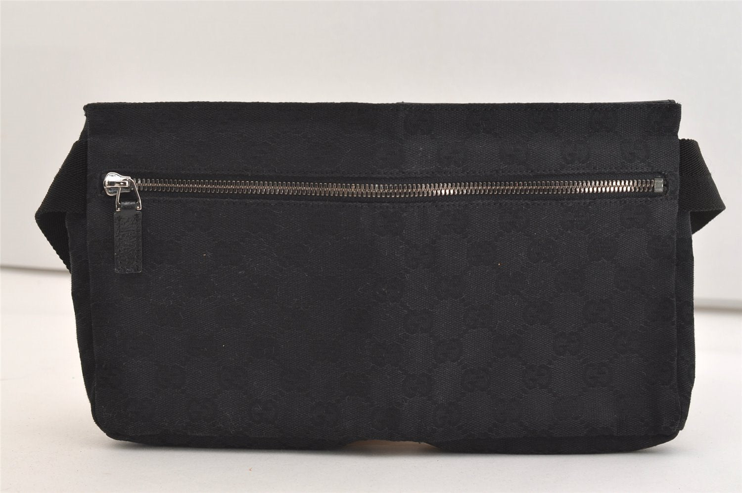 Authentic GUCCI Waist Body Bag Purse GG Canvas Leather 28566 Black 5465J