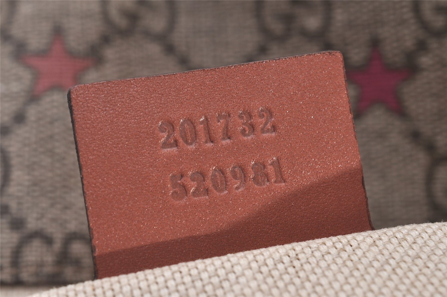 Authentic GUCCI GG Supreme Stars Shoulder Bag PVC Leather 201732 Brown 5466I