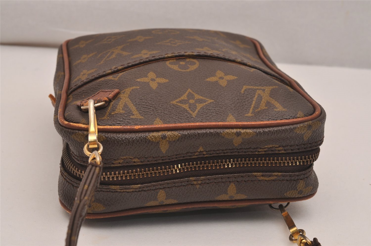 Authentic Louis Vuitton Monogram Danube Shoulder Cross Bag Old Model LV 5470J