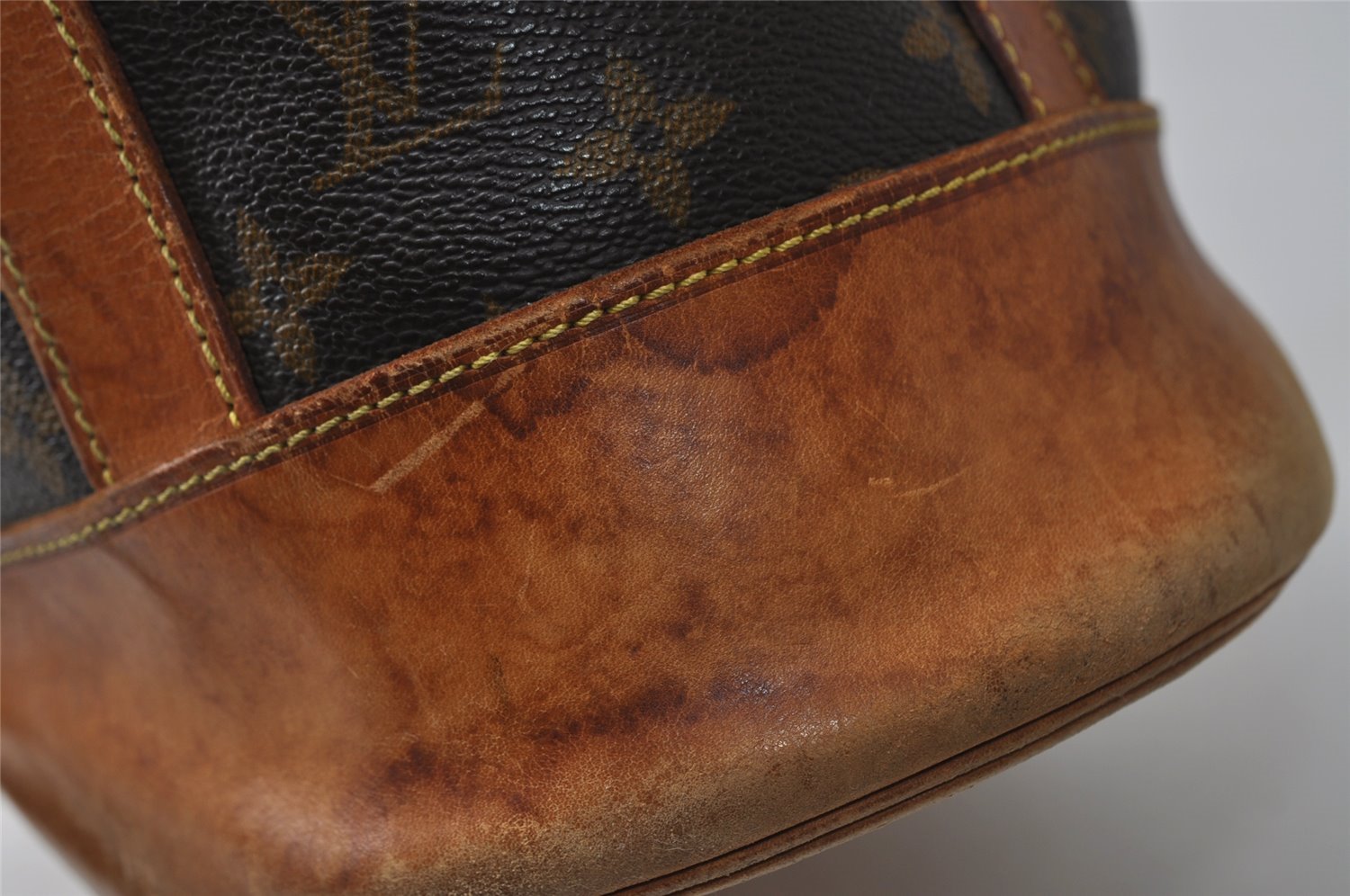 Authentic Louis Vuitton Monogram Randonnee PM Shoulder Bag M42243 LV 5473I