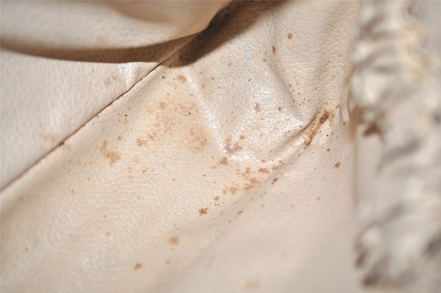 Auth Louis Vuitton Monogram Trousse Toilette 28 Clutch Hand Bag M47522 LV 5484J