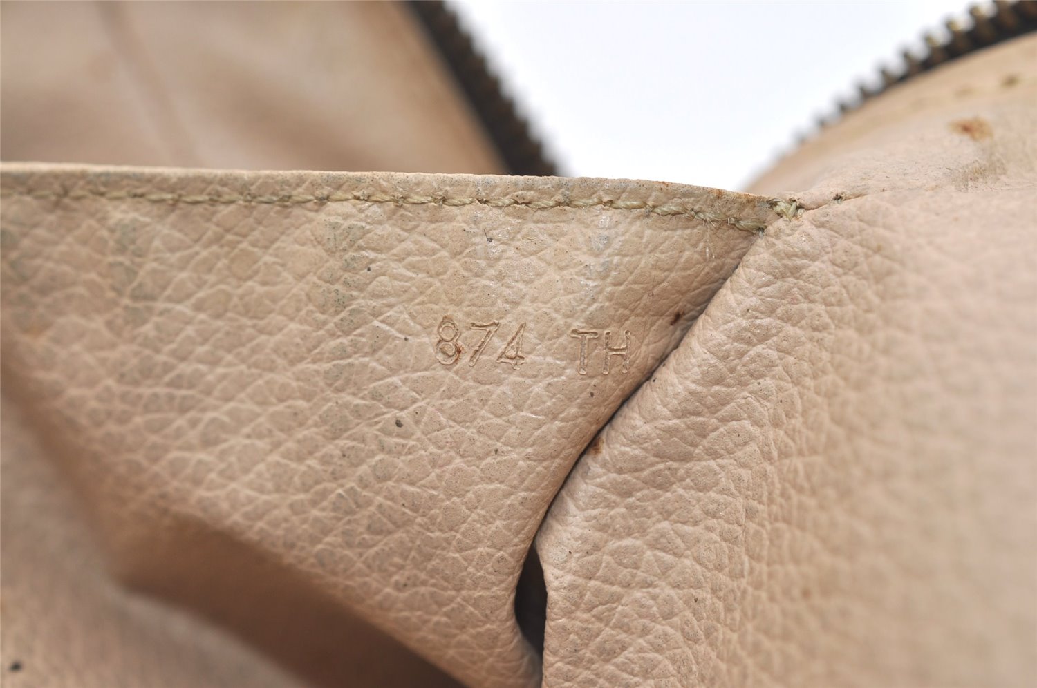 Auth Louis Vuitton Monogram Trousse Toilette 28 Clutch Hand Bag M47522 LV 5484J