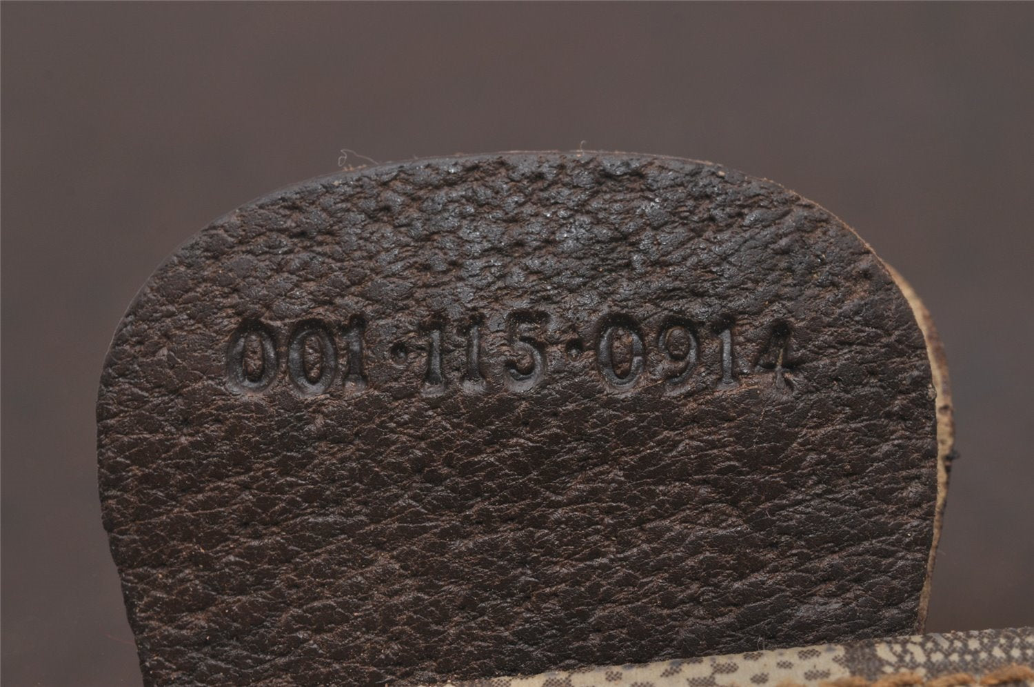 Authentic GUCCI Shoulder Cross Body Bag Purse GG PVC Leather Brown Junk 5487I