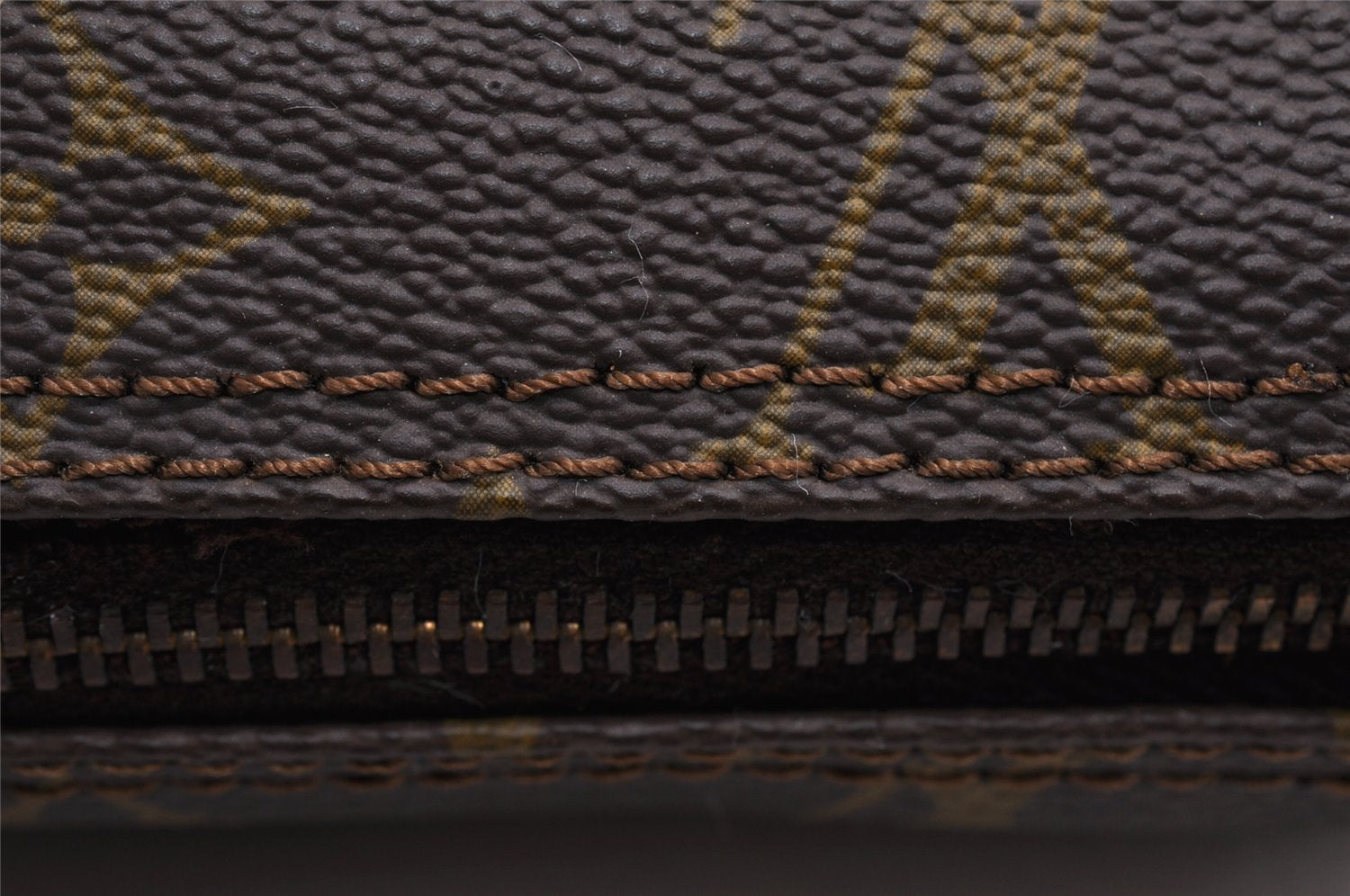 Authentic Louis Vuitton Monogram Papillon Pouch Old Model LV 5489I