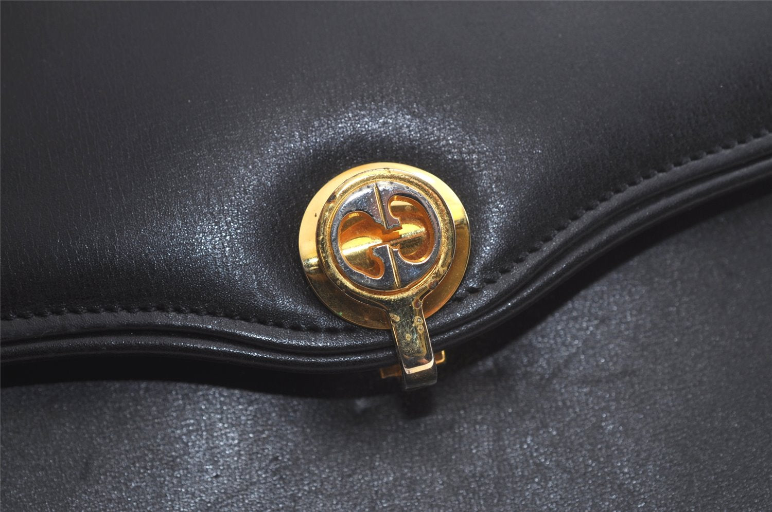 Authentic GUCCI Vintage Hand Bag Purse Leather Black Junk 5490K