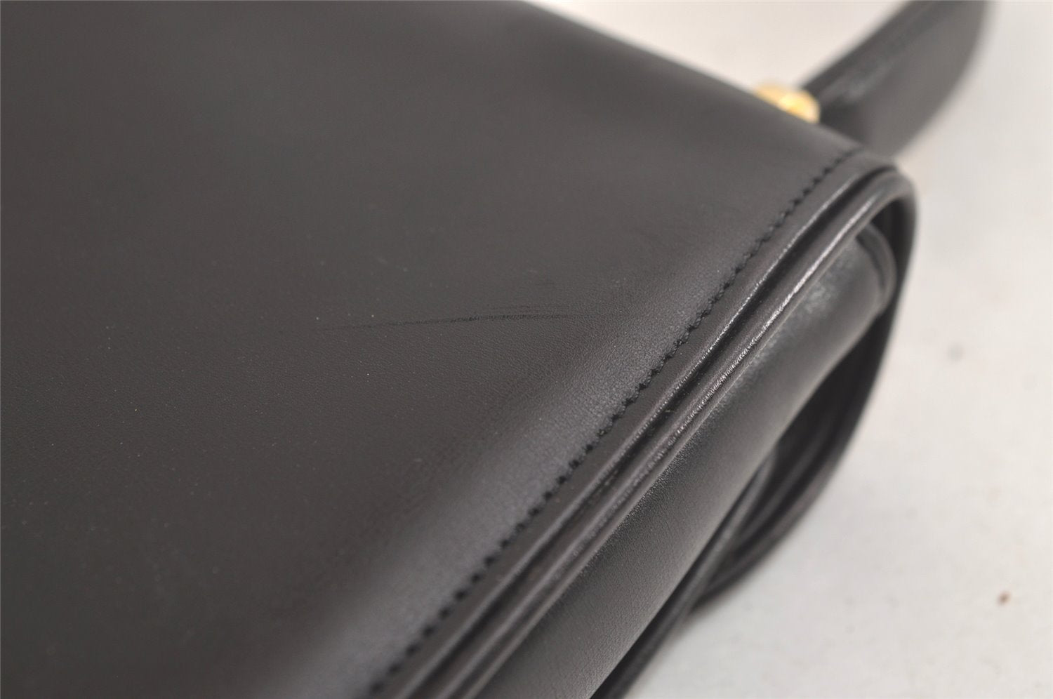 Authentic GUCCI Vintage Hand Bag Purse Leather Black Junk 5490K