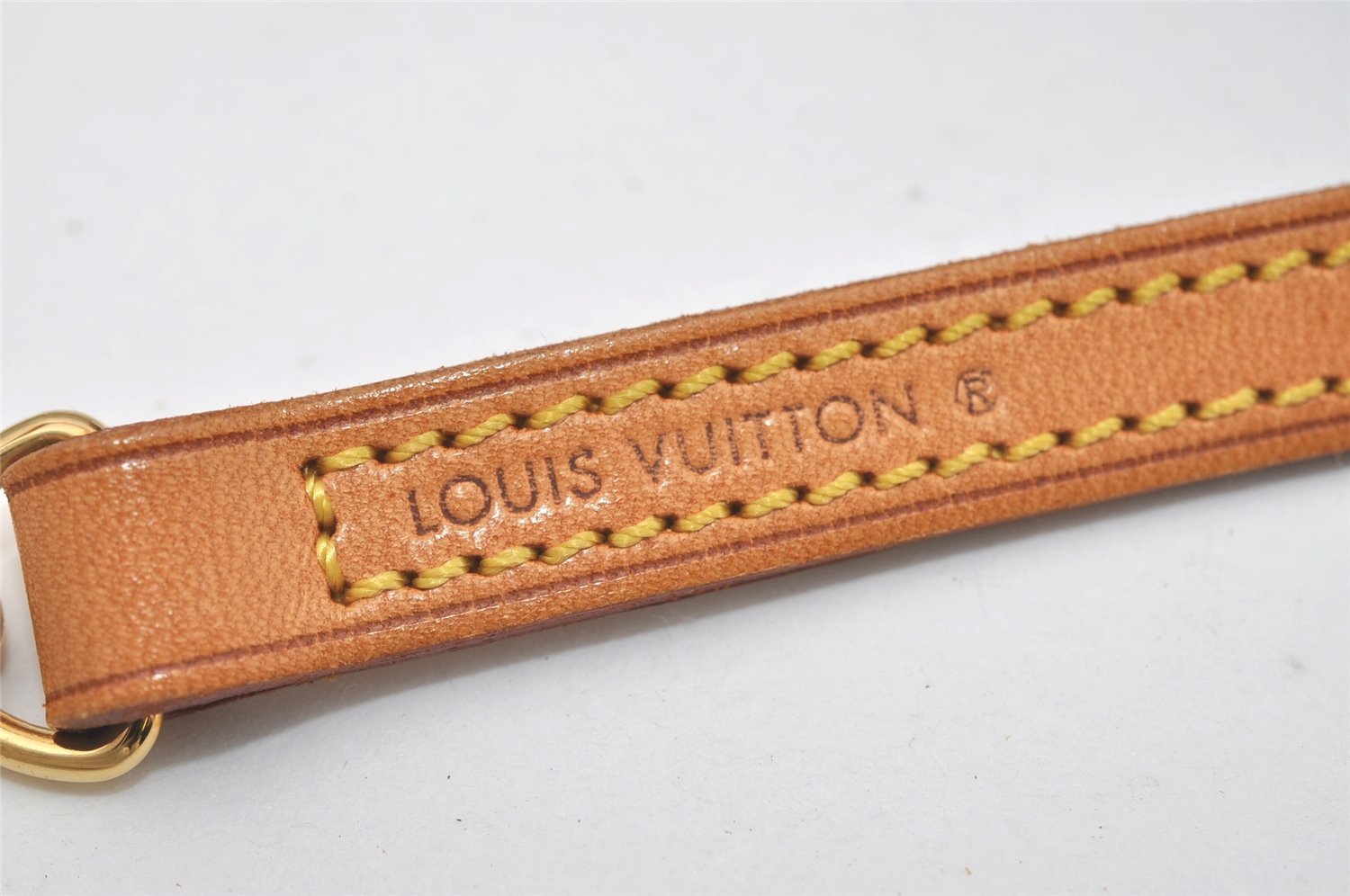 Authentic Louis Vuitton Leather Shoulder Strap Beige 47.2