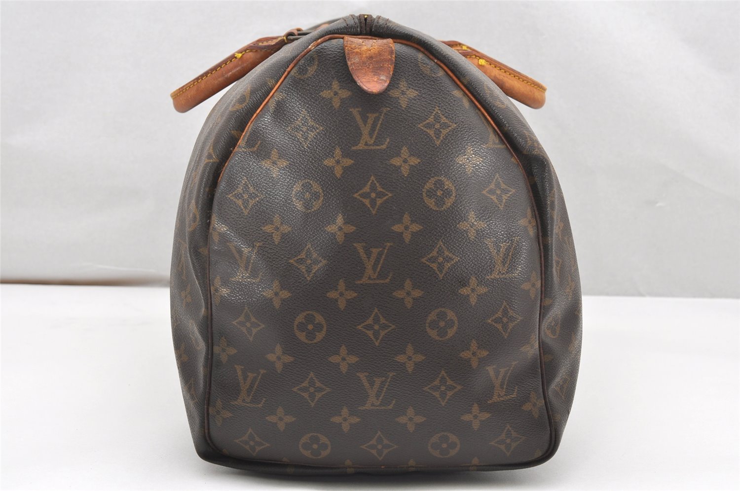 Authentic Louis Vuitton Monogram Keepall 50 Travel Boston Bag M41426 LV 5498K