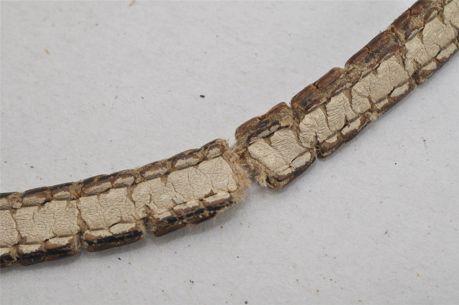 Authentic GUCCI Swing Large Shoulder Tote Bag Leather 354397 White Junk 5504J