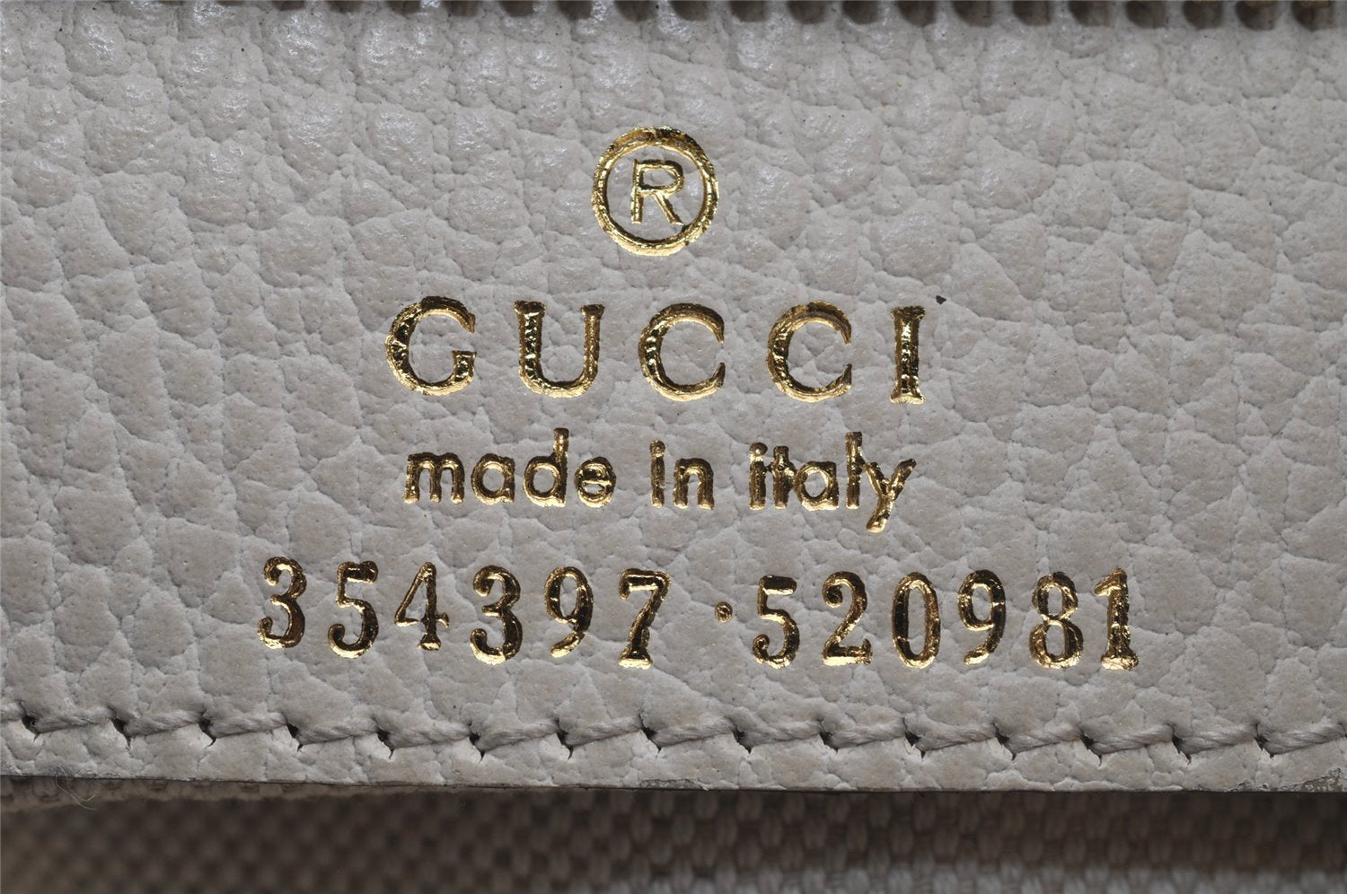 Authentic GUCCI Swing Large Shoulder Tote Bag Leather 354397 White Junk 5504J