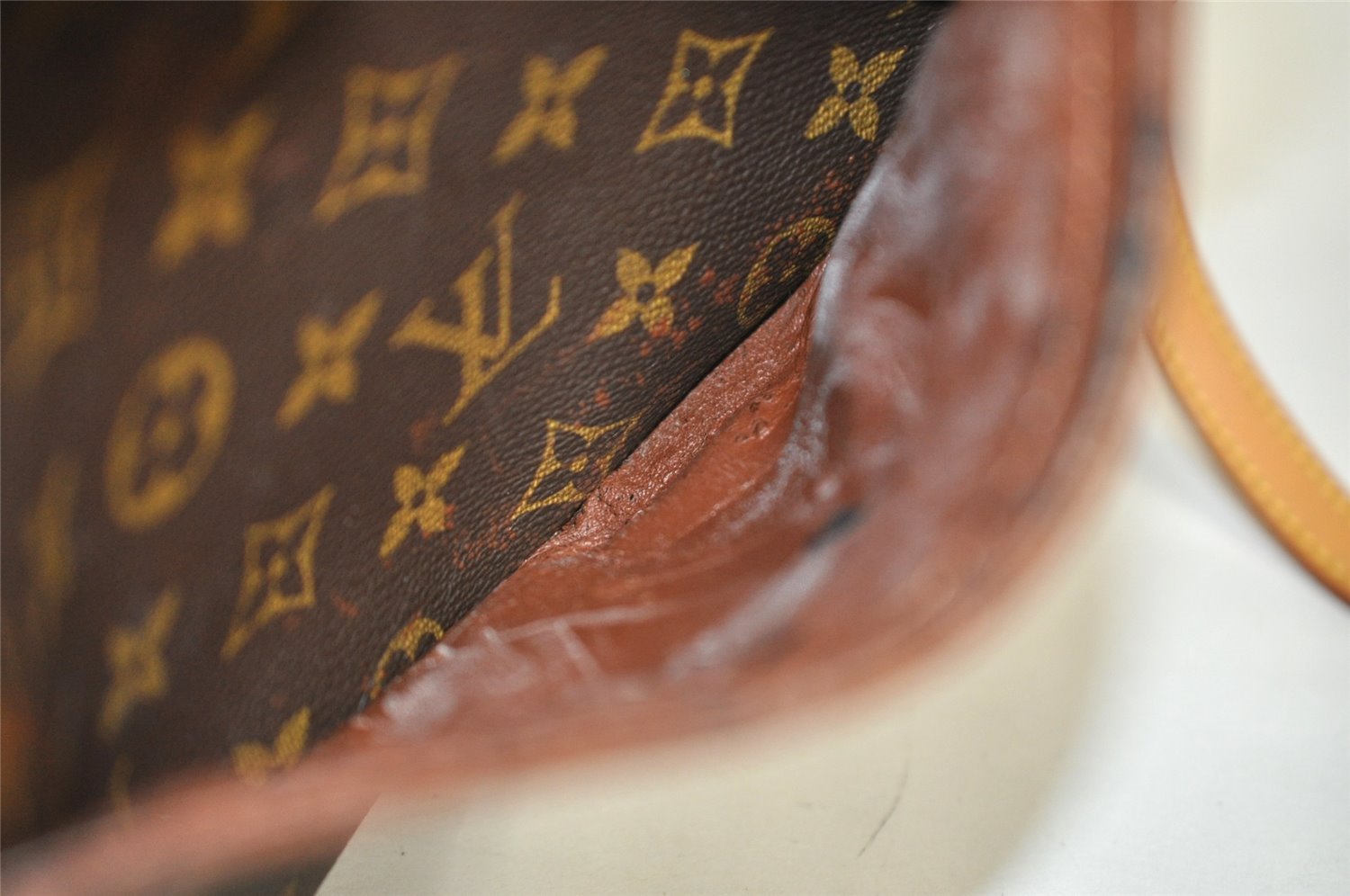 Authentic Louis Vuitton Monogram Blois Shoulder Cross Body Bag M51221 LV 5510I